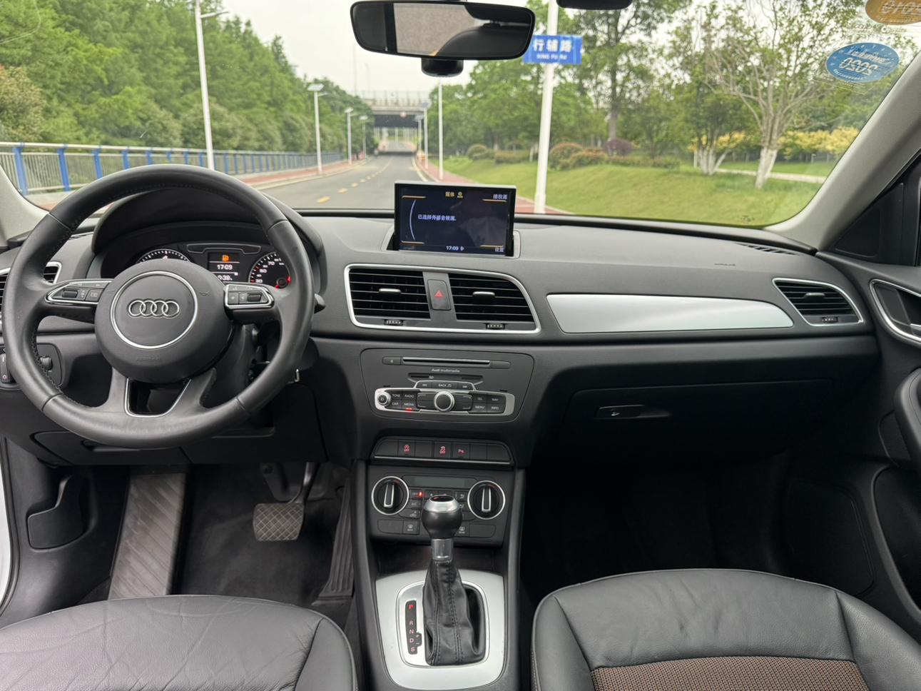 Audi Q3 — фотографии объявления, Фото 7