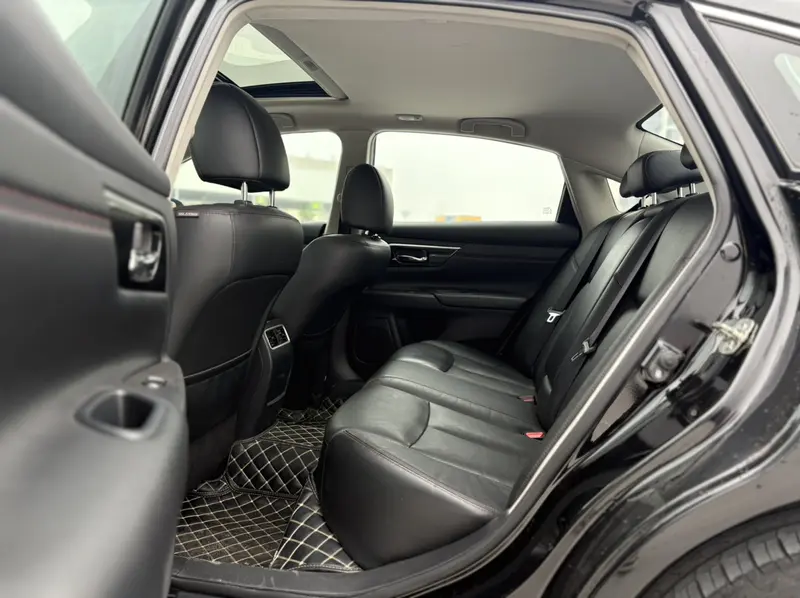 Nissan Teana 2.0L XL комфорт — фото 13