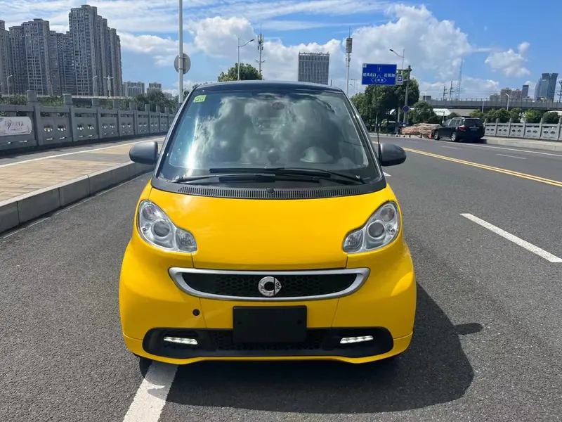Smart fortwo 1.0 T — фото 2