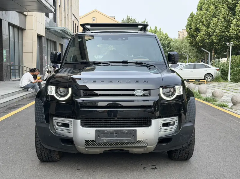 Land Rover Defender — фото 2