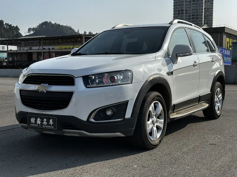 Chevrolet Captiva — фото 1