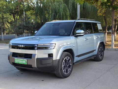 FANGCHENGBAO TAI 7 PHEV