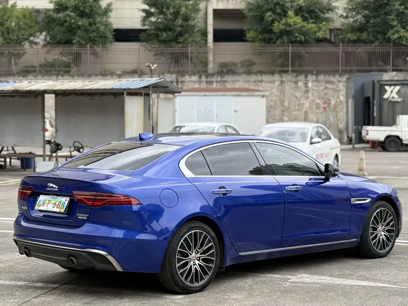 Jaguar XEL 2.0 T 200 PS R-DYNAMIC Sport — фото 6
