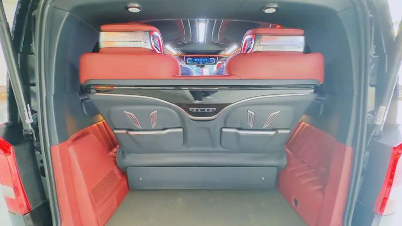 Mercedes-Benz Vito 2.0T элит 7 — фото 12