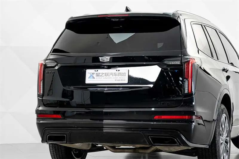 Cadillac XT6 — фото 2