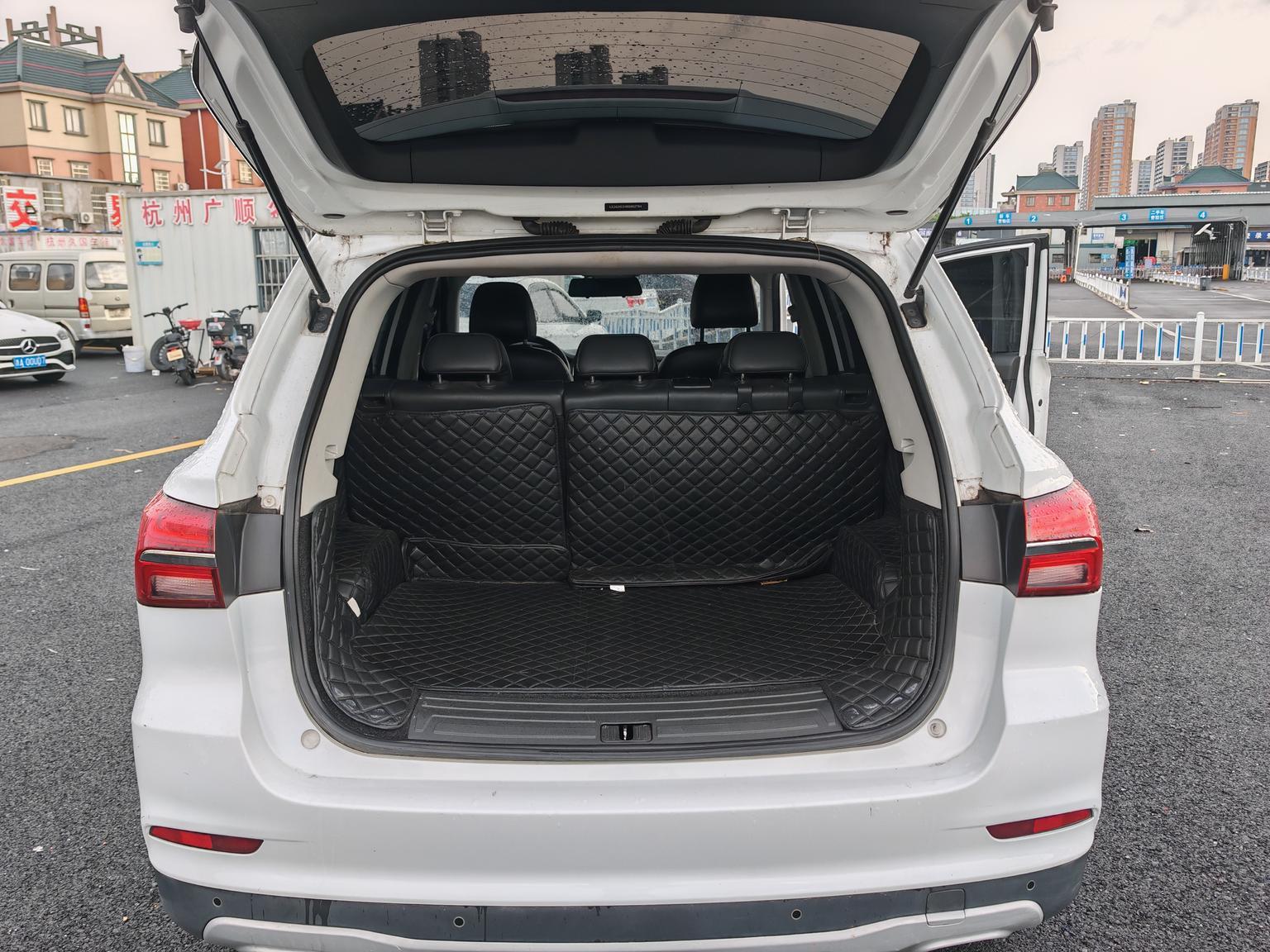 Roewe RX5 — фотографии объявления, Фото 9