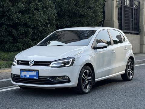Volkswagen Polo 2016 1.6L AT Comfort