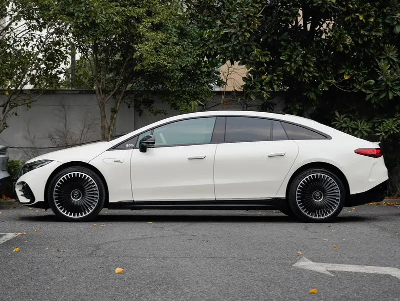 Mercedes-Benz EQS AMG EQS 53 4MATIC+ — фото 3