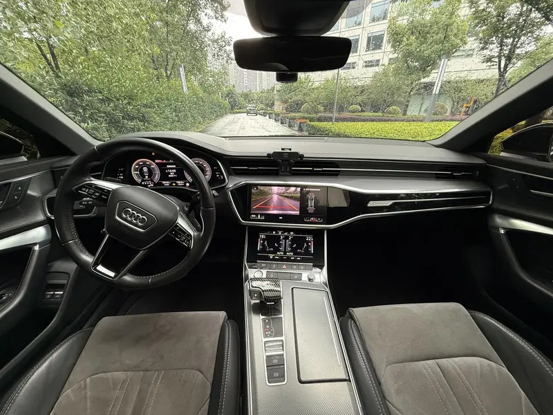 Audi A6L 55 TFSIe quattro — фото 6