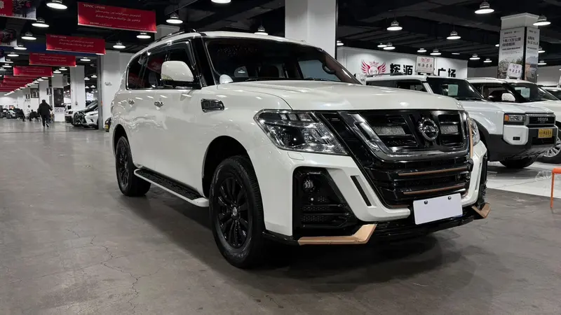 Nissan Patrol — фото 3