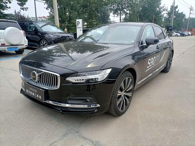 Volvo S90 - фото 1