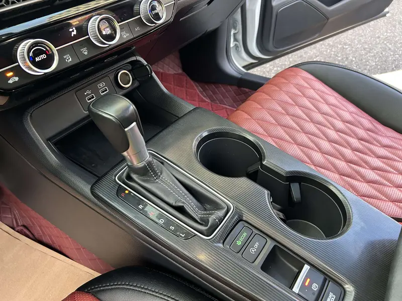 Honda Civic — фото 10