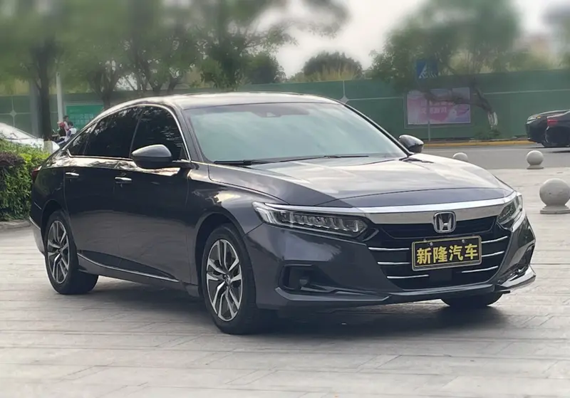 Honda Accord — фото 3