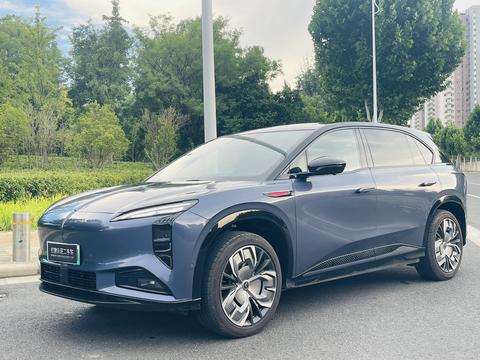 Hongqi Модель не указана
