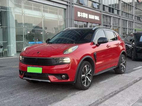 Lynk & Co 01 2017 2.0T Pro
