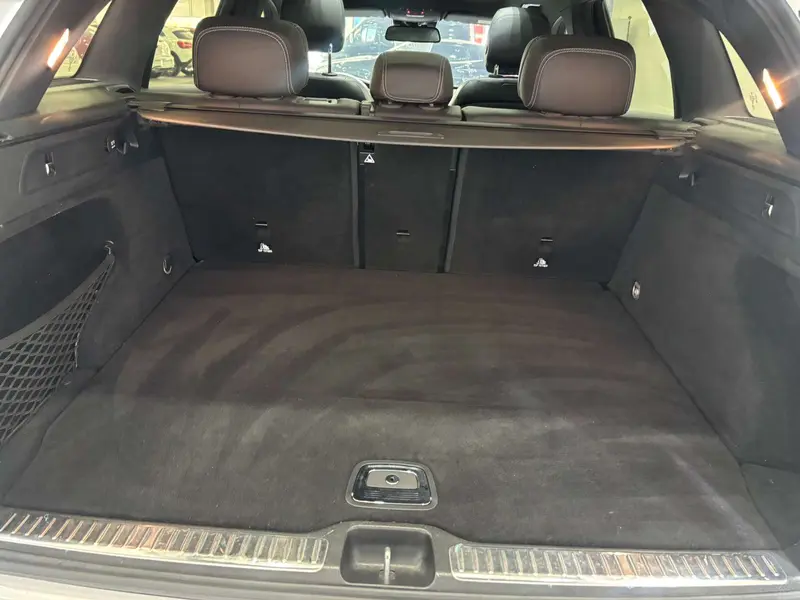 Mercedes-Benz GLC 300 4 MAT IC — фото 10