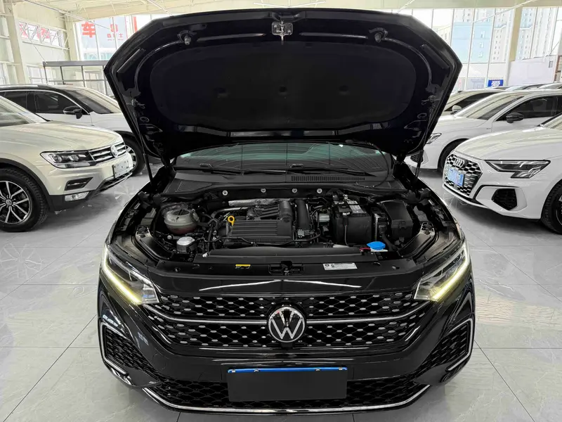 Volkswagen Passat — фото 7