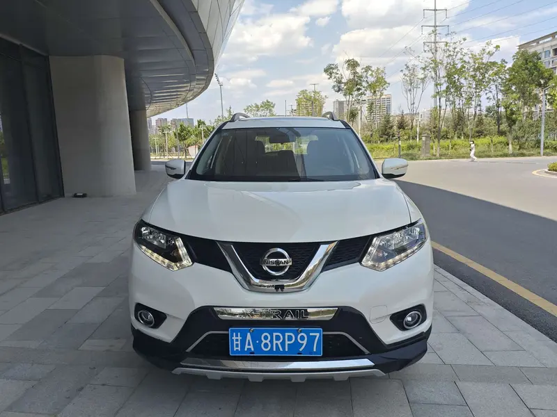 Nissan X-Trail — фото 2