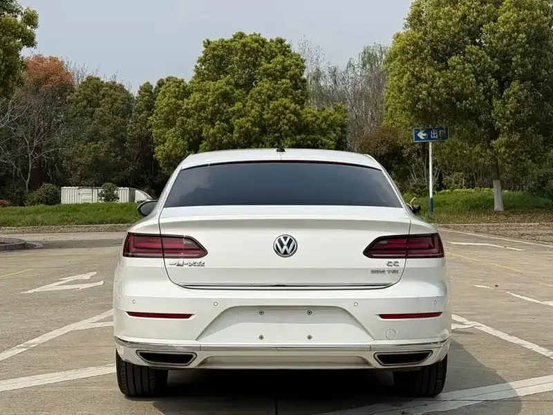 Volkswagen CC — фото 5