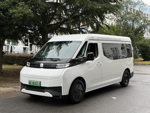 Farizon SuperVAN