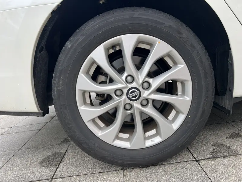 Nissan Sylphy 1.6L XL CVT люкс — фото 9