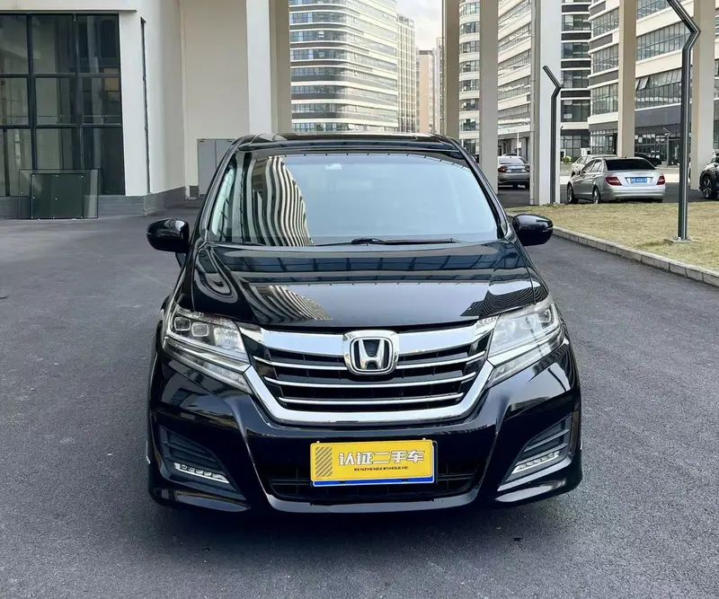 Honda Elysion — фото 2