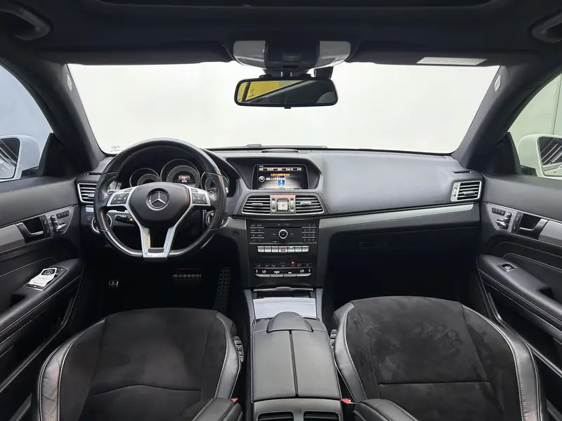 Mercedes-Benz E-Class — фото 14