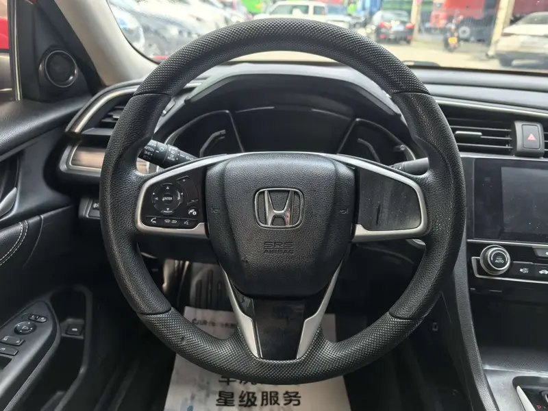 Honda Civic — фото 9