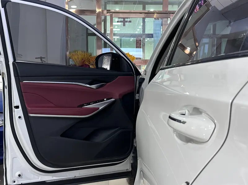 Changan CS75 Plus — фото 13