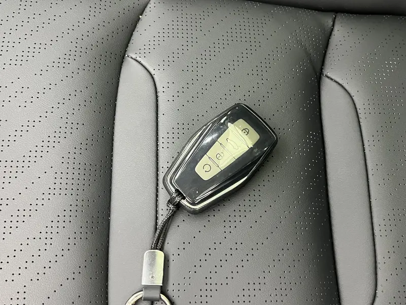 Geely Xingrui 2.0 T Luxury — фото 13