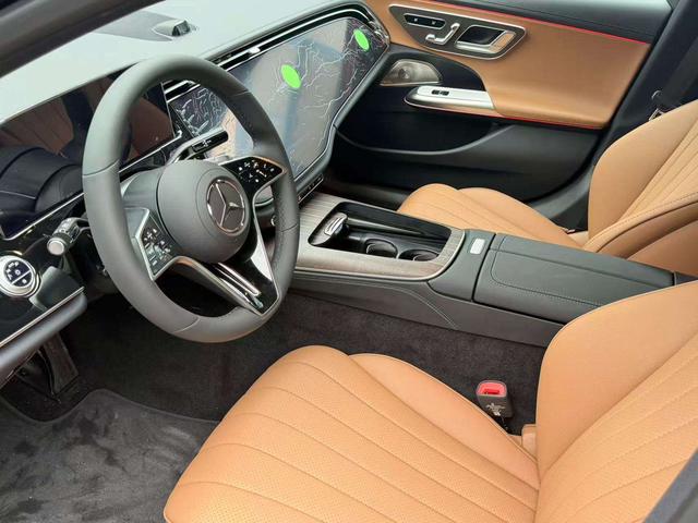 Mercedes-Benz E-class id 4387266 из Китая 9