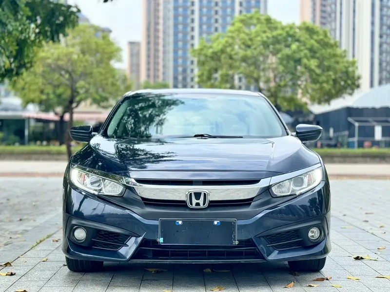 Honda Civic — фото 2
