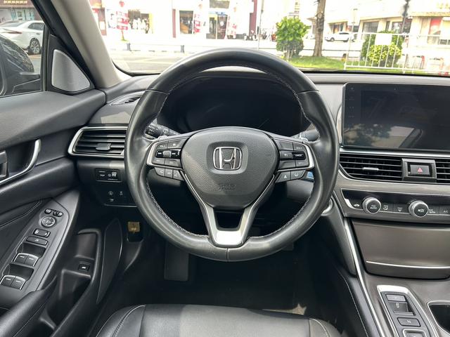 Honda Accord 2022 Темно-серый из Китая