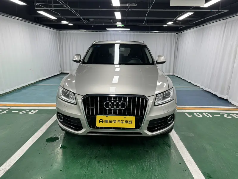 Audi Q5 40 TFSI базовая — фото 2