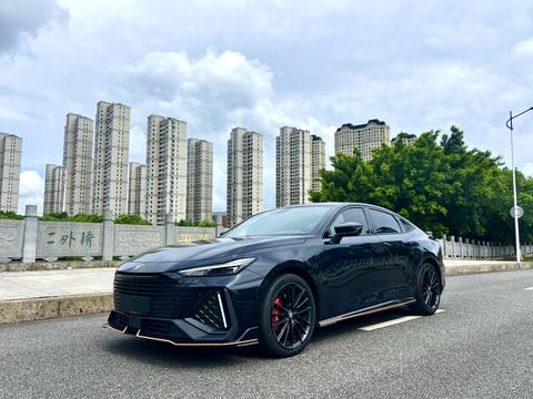 Changan UNI-V