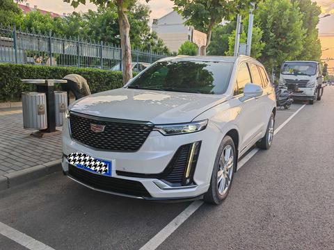 Cadillac XT6