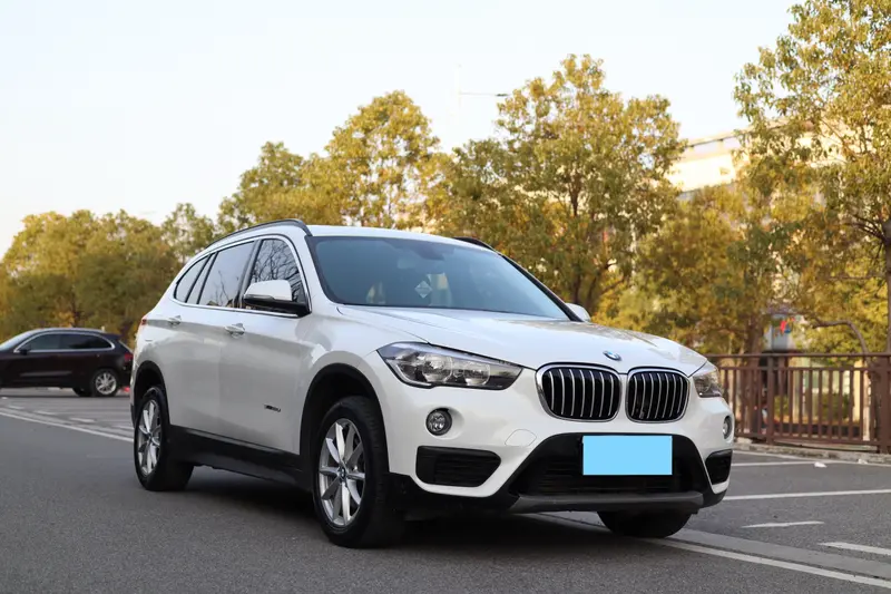 BMW X1 — фото 3