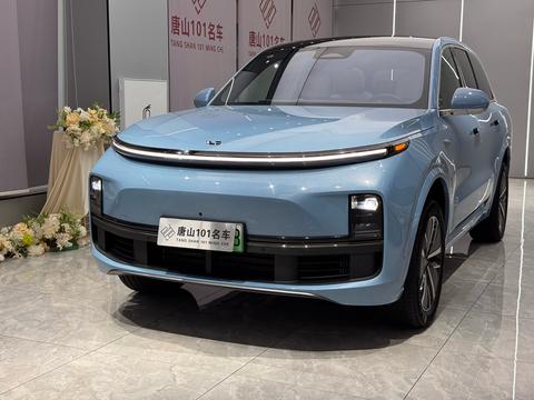 Li Auto L8