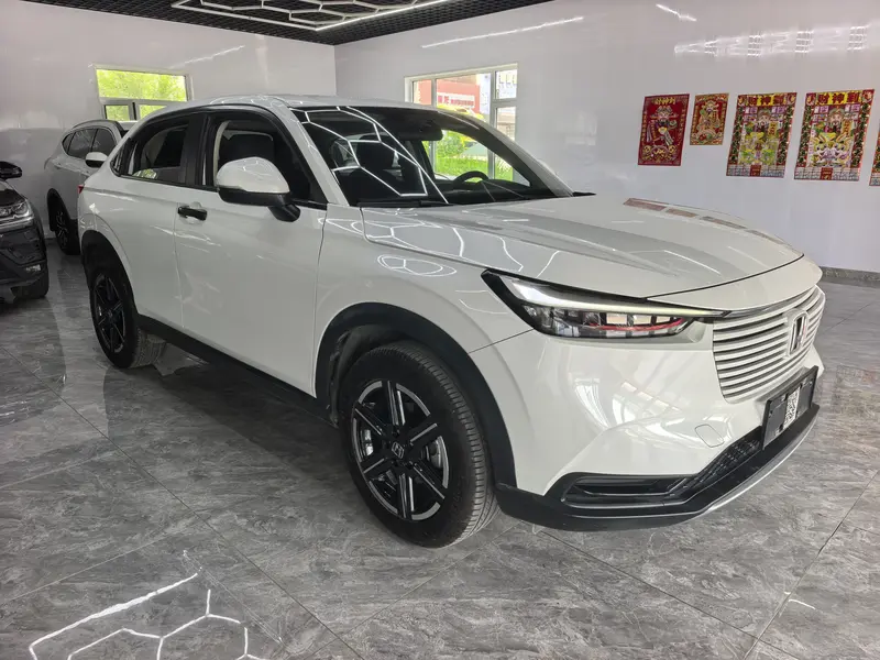 Honda Vezel 1.5L CVT элит — фото 3