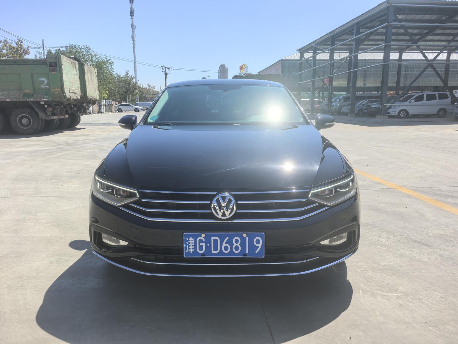 Volkswagen Magotan: фотография 18 из 19