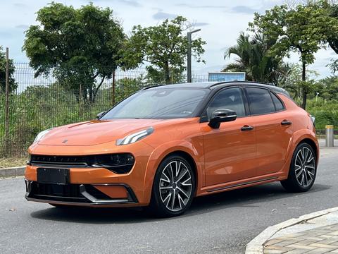 Lynk & Co 02 Hatchback