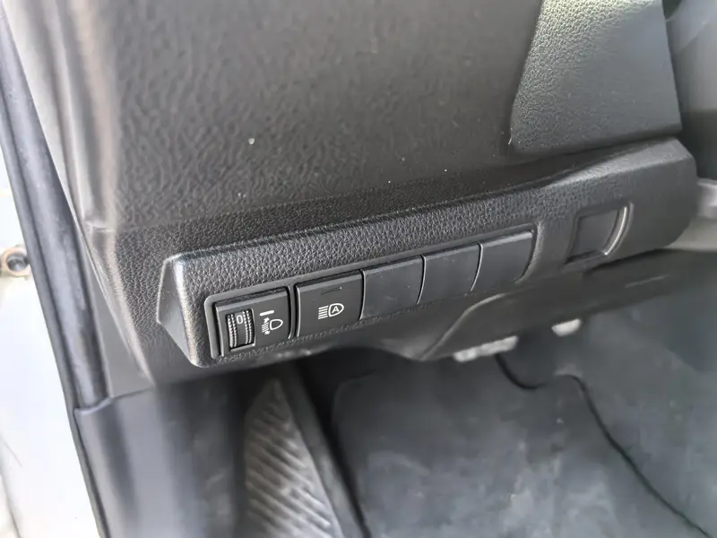 Toyota Levin — фото 17