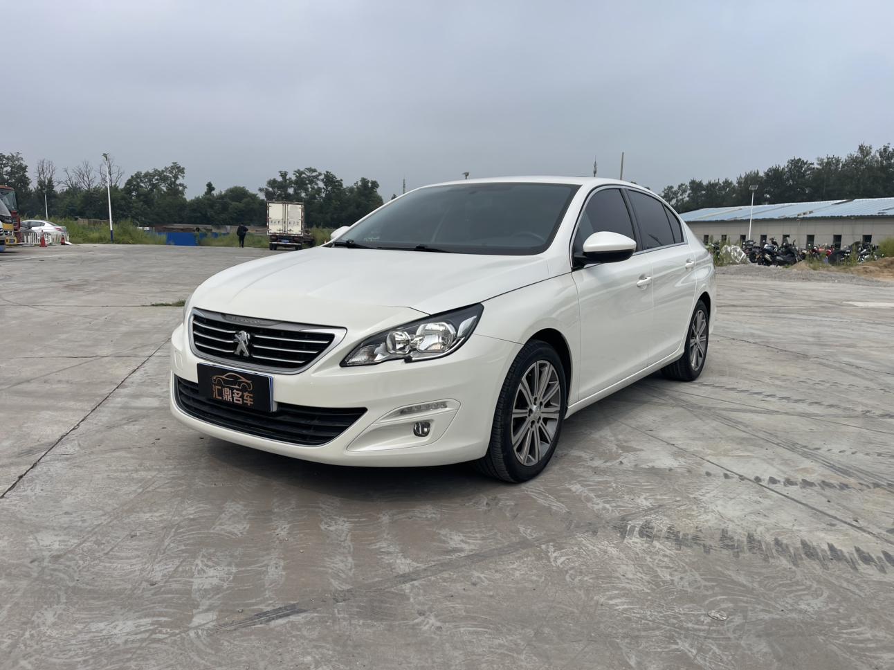 Peugeot 408 2014 1