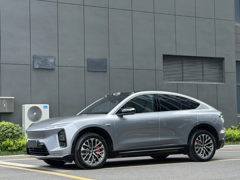 NIO EC6
