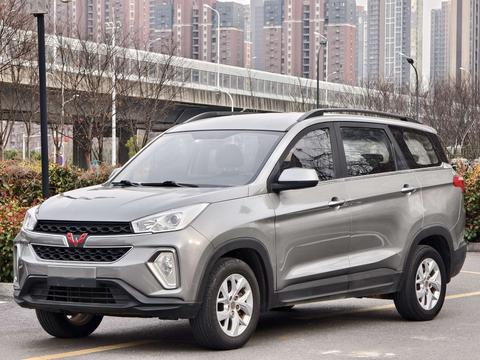 Wuling Hongguang S3