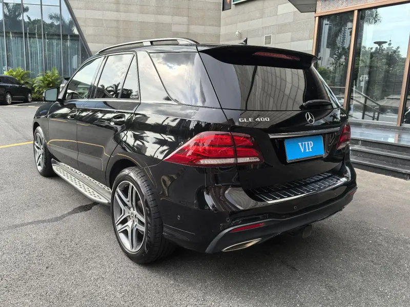 Mercedes-Benz GLE — фото 7