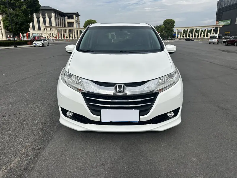Honda Odyssey — фото 2