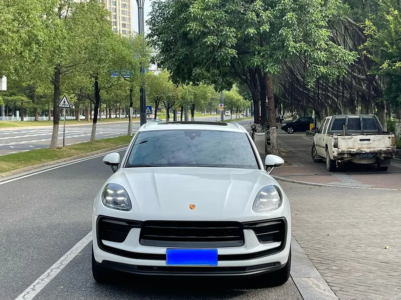 Porsche Macan 2.0 T — фото 2