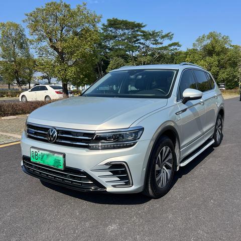 Volkswagen Tiguan L PHEV, 2020 год