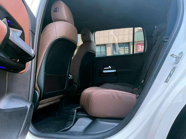 Mercedes-Benz GLB 2025 Белый из Китая, фото 4